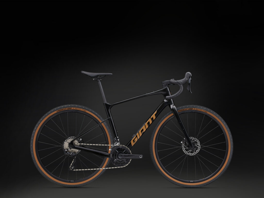 2025 Revolt Advanced 3 – Panther – Giant Gravel Bikes Perth