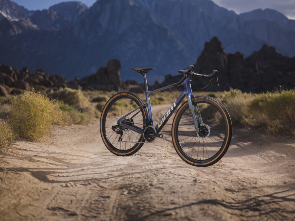 2025 Giant Revolt Advanced Pro 0 – Interstellar – Giant Gravel Bikes Perth