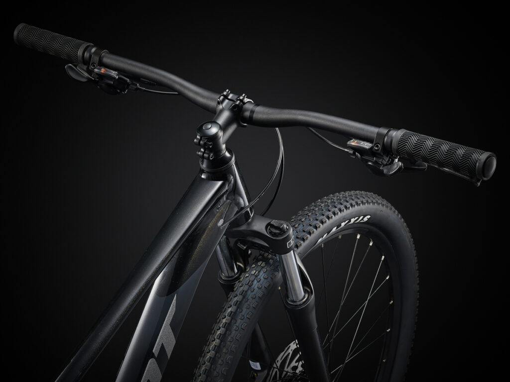 2025 Giant Talon 3 – Panther | Giant Bikes Perth